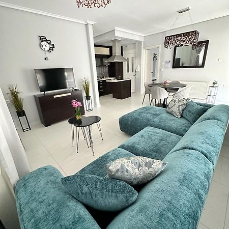 Eden Suite Paralia Bagian luar foto