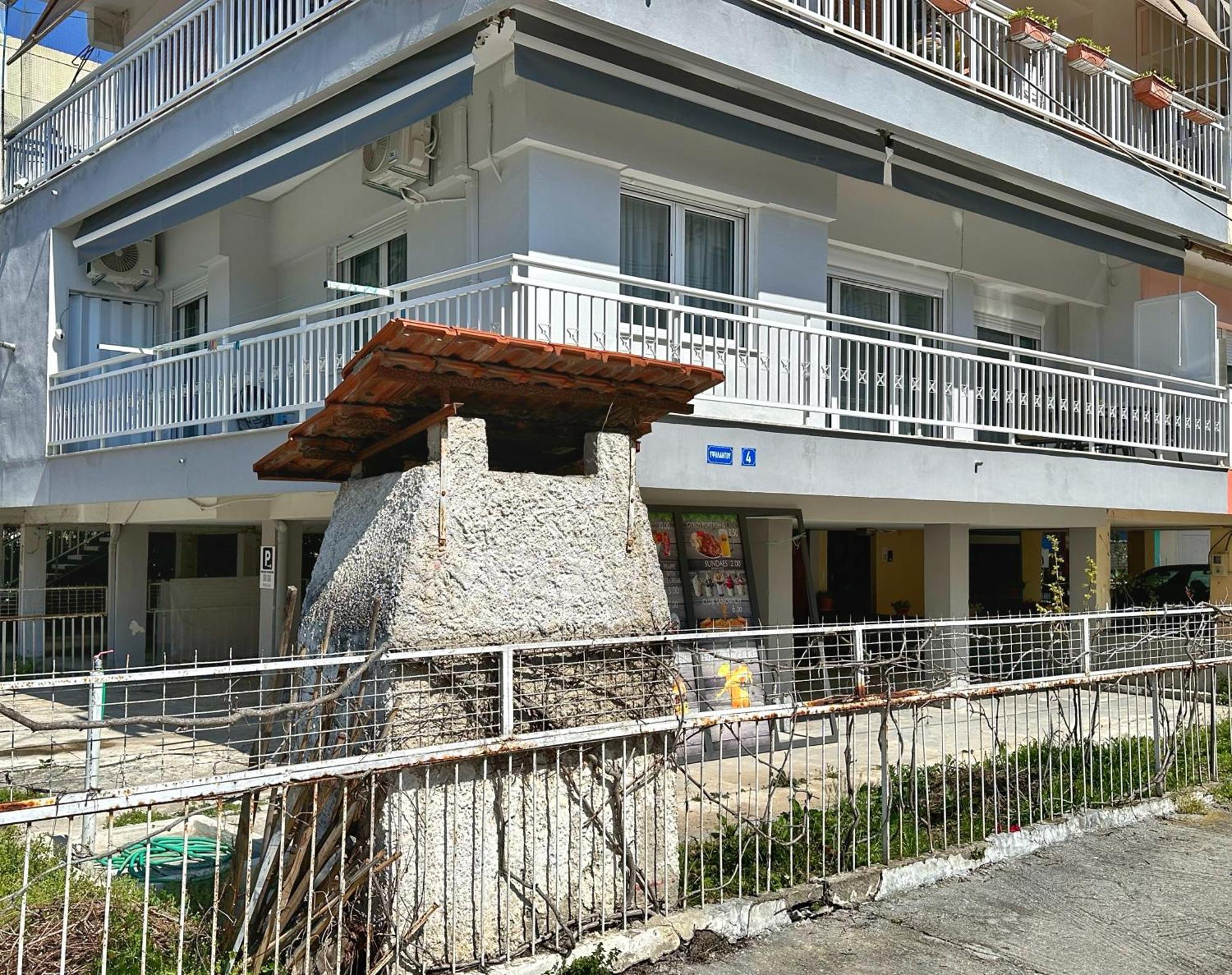 Eden Suite Paralia Bagian luar foto