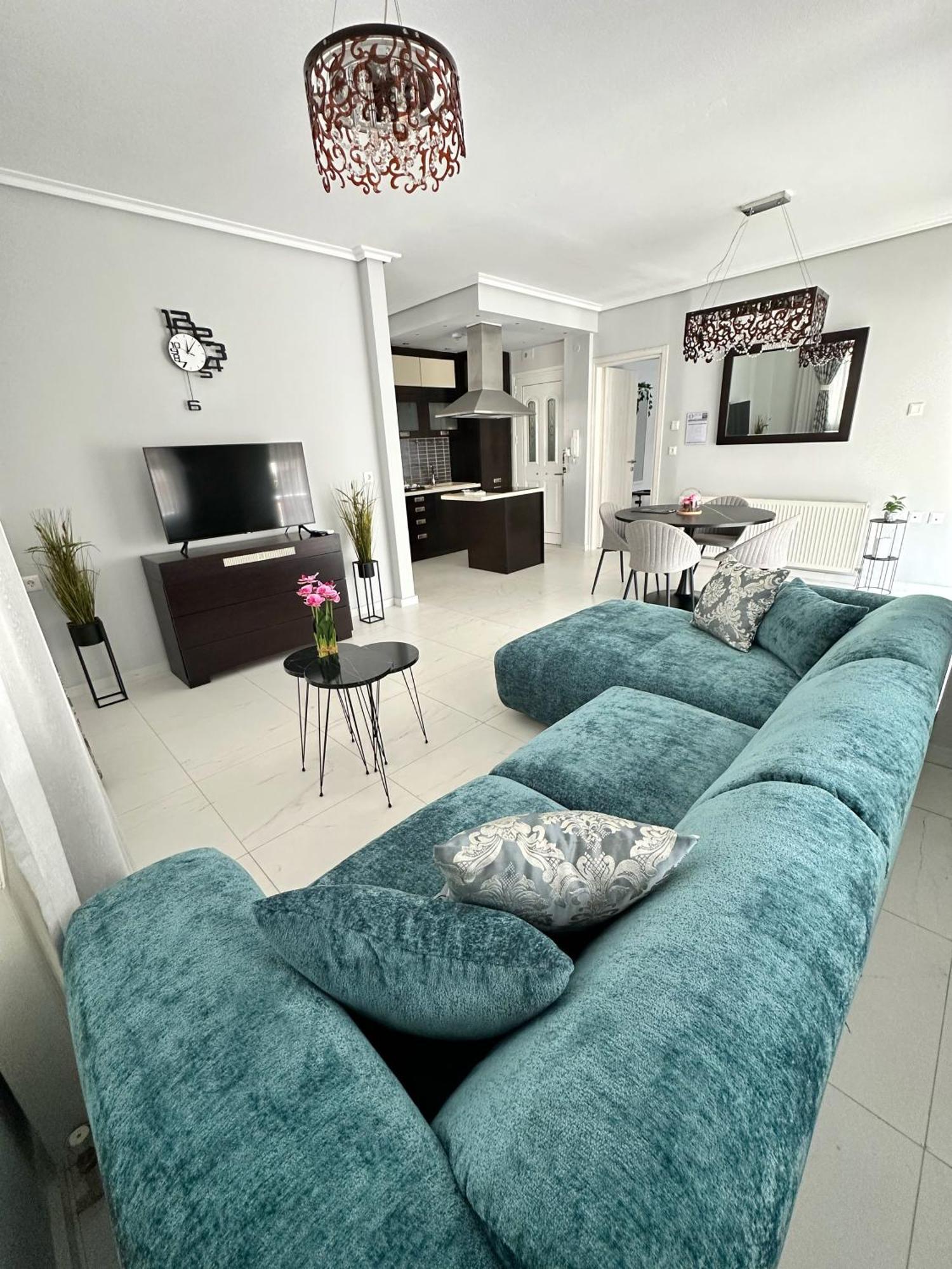 Eden Suite Paralia Bagian luar foto